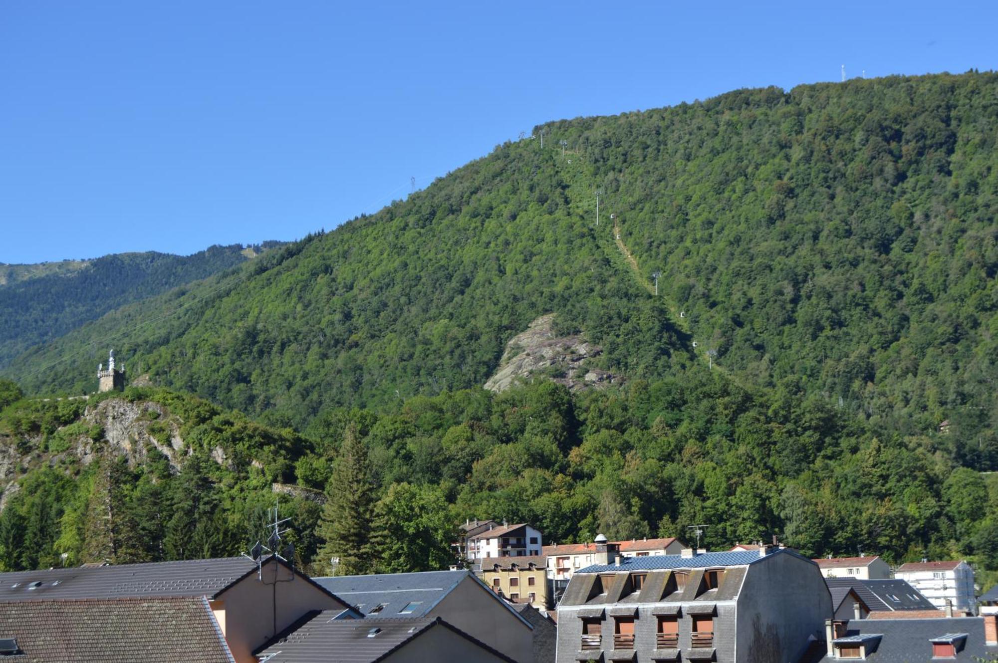 Hotel Restaurant Le Bellevue อักซ์-เลส์-แตร์มส์ ภายนอก รูปภาพ